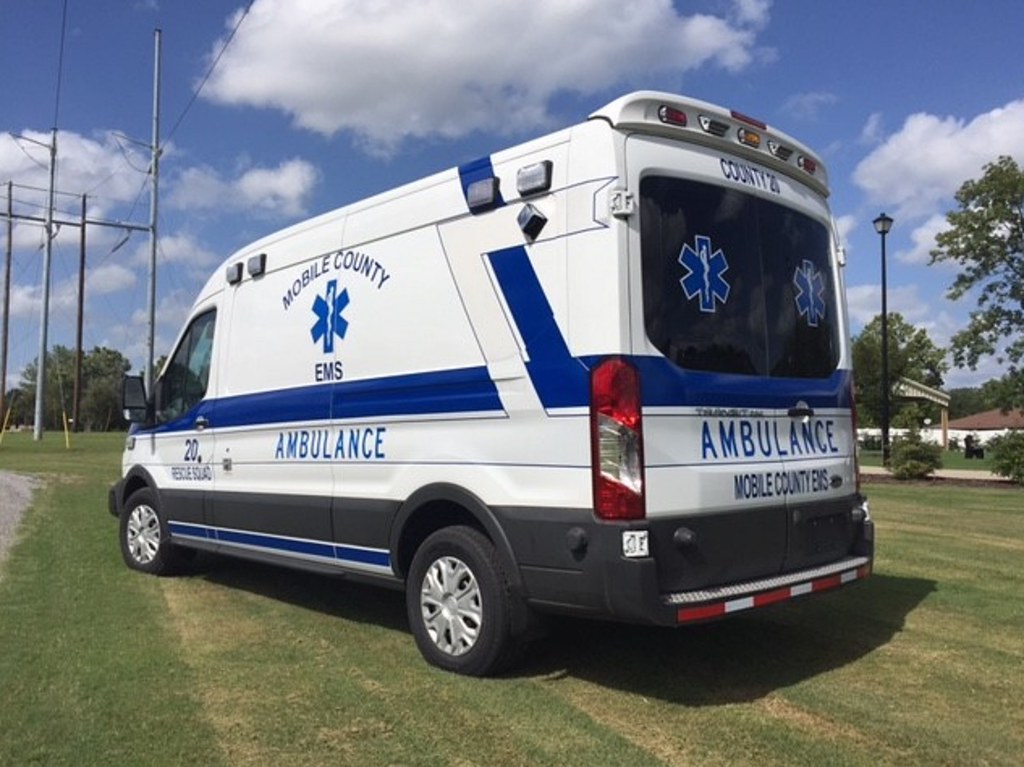 Alabama ambulance Ford Transit 250 (medium roof/148" wheel… Flickr