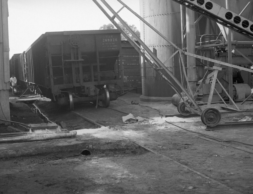 Kingsford Charcoal Plant Southern Railroad at Charcoal Pla… Flickr