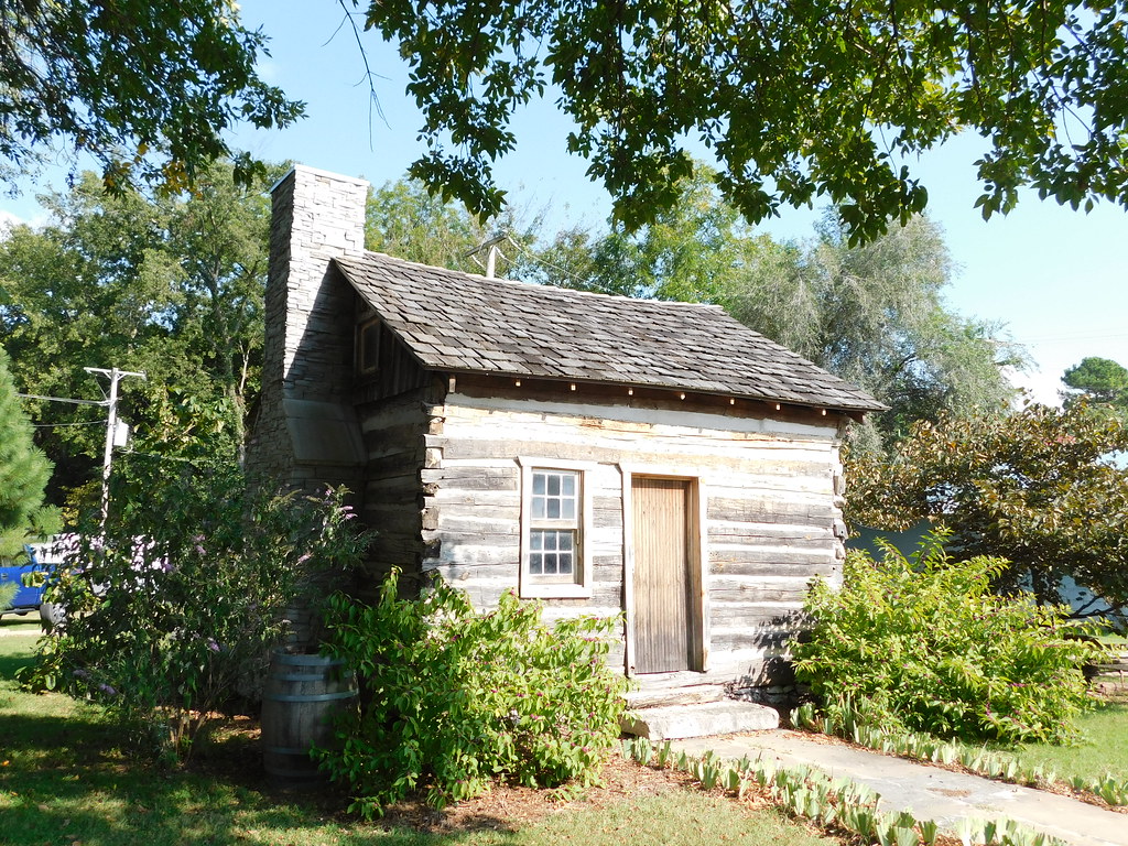 First McDonald County Courthouse Pineville, Missouri This … Flickr