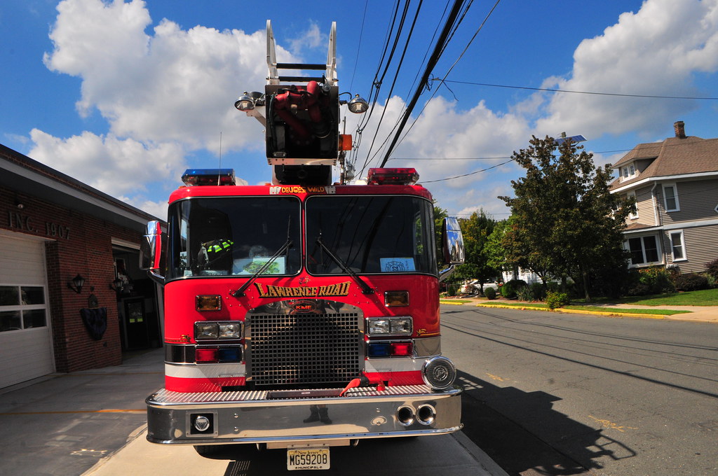 Lawrence Road Fire Company Telesquirt 22 2003 KME FireStix… Flickr