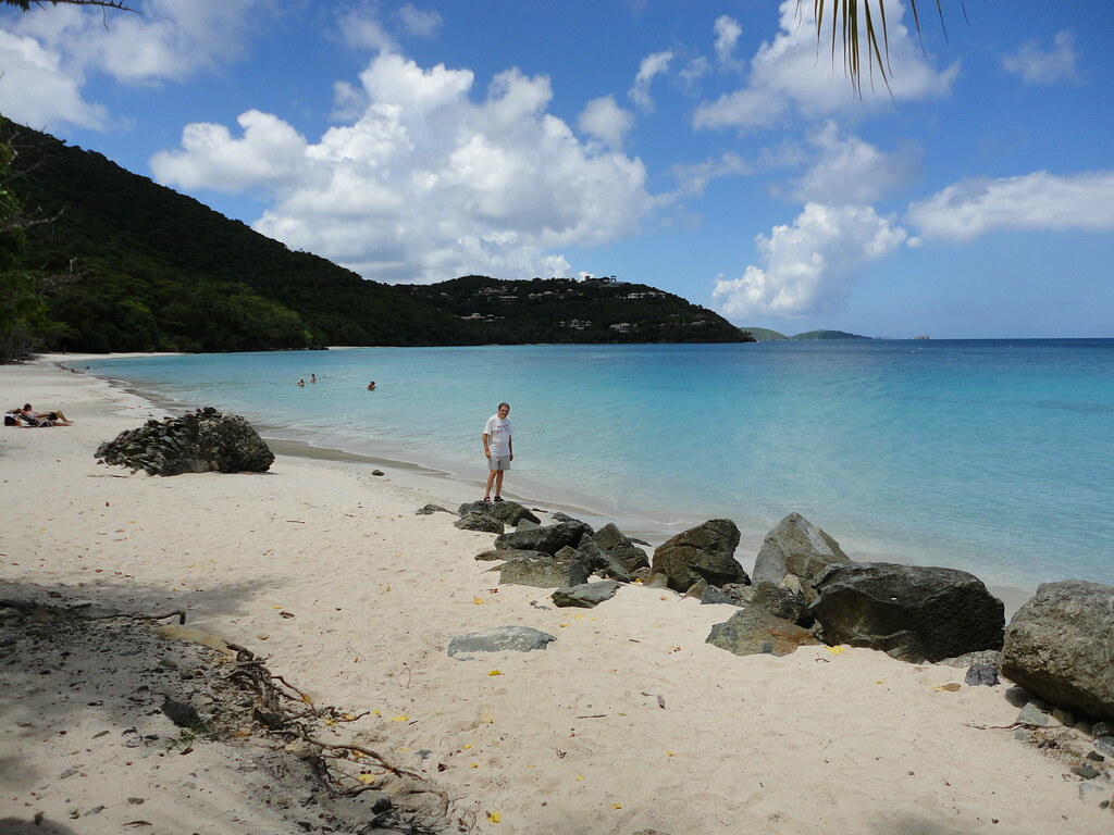Cinnamon Bay Beach Cinnamon Bay Beach is on St. John of th… Flickr