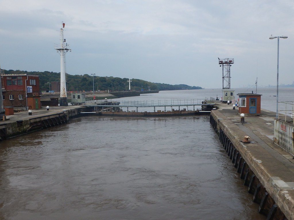 Eastham Locks e Douglas Law Flickr