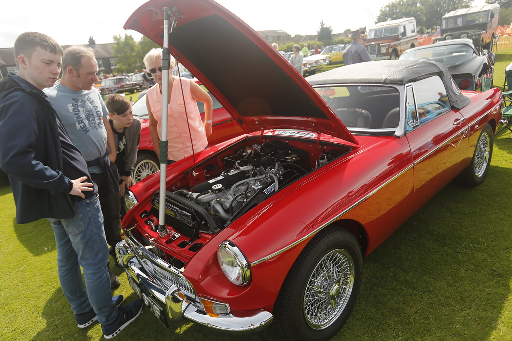 BurleyinWharfedale Classic Car Show Raw (172) Peter Barker Flickr