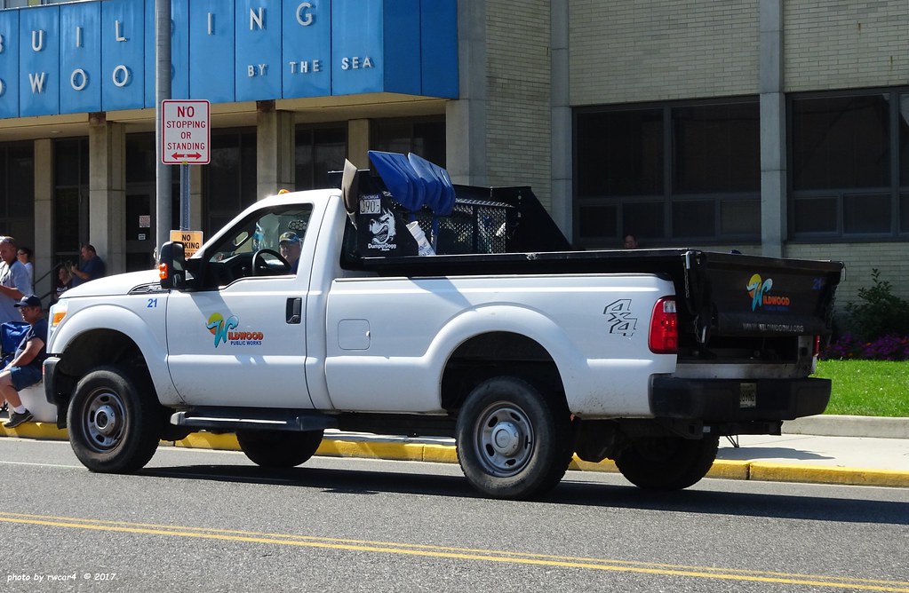 Wildwood Public Works Ford F350 Pickup (2) rwcar4 Flickr