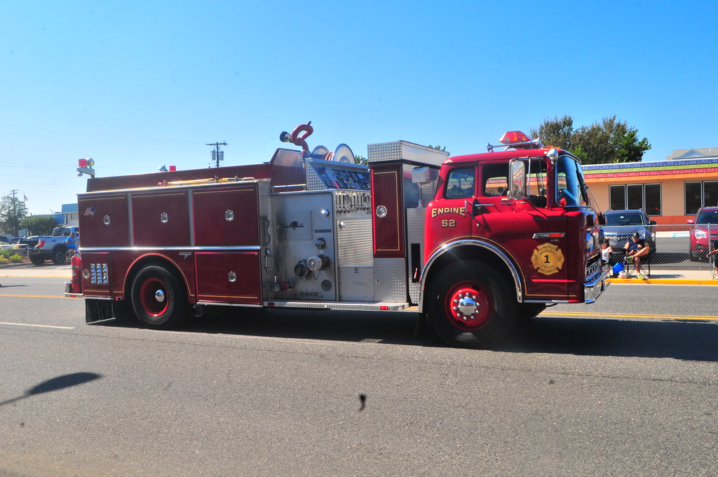 Linwood Volunteer Fire Company Engine 52 1986 Ford C8000/G… Flickr