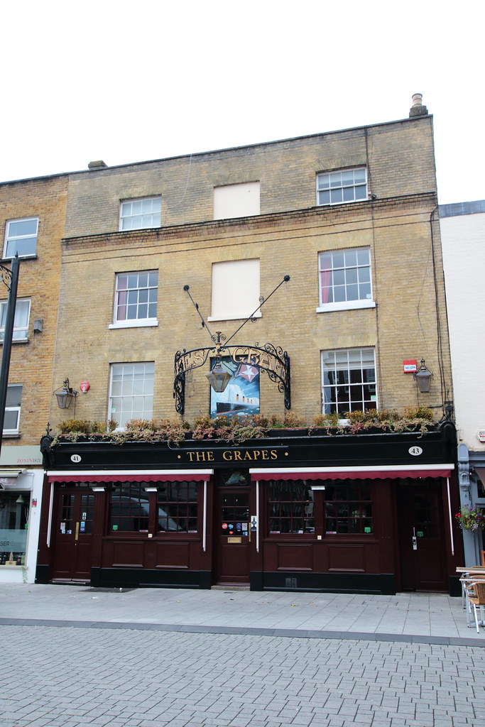 The Grapes Southampton Hampshire UK Famous for its connect… Flickr