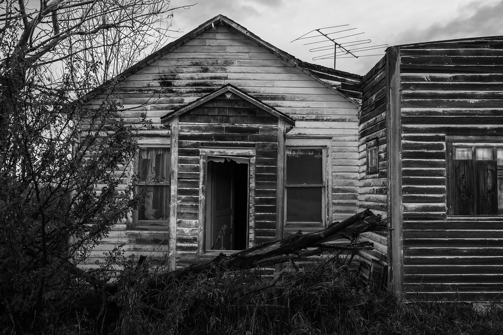 Old House, Front Ghost Town of Wostok, Alberta Matt 23998 Flickr