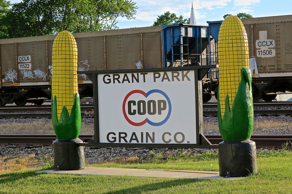 Grant Park CoOp Grain Co., Grant Park, IL Sign for the Gr… Flickr