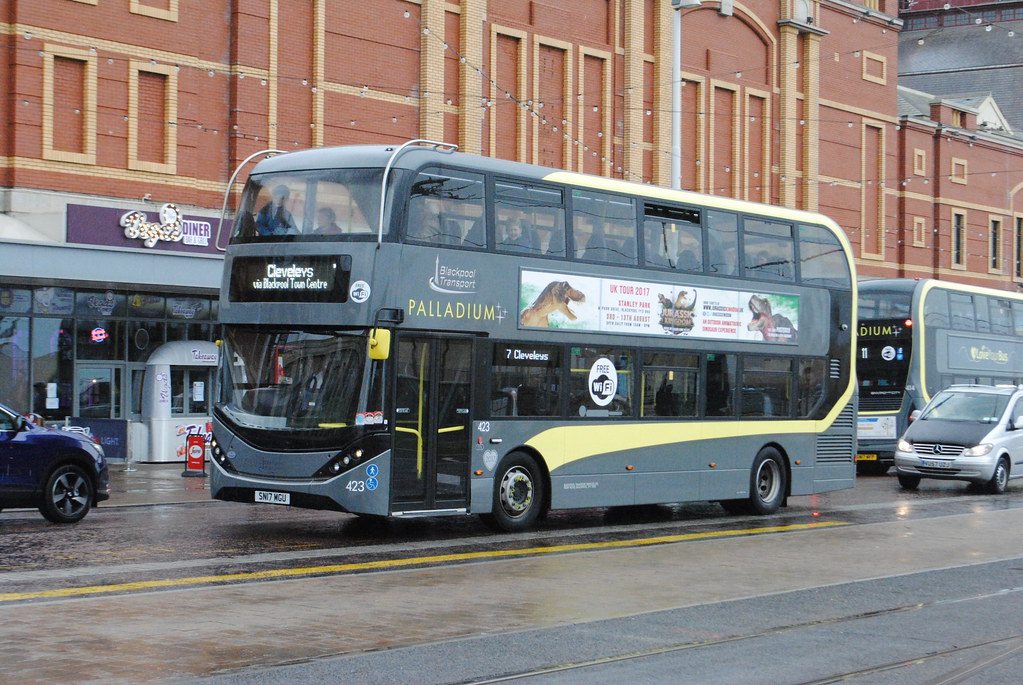 Blackpool Transport 423 SN17MGU Alexander Dennis Enviro 40… Flickr