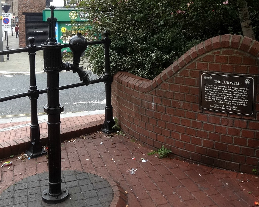 [54194] Darlington Tub Well The Tub Well, Tubwell Row, D… Flickr