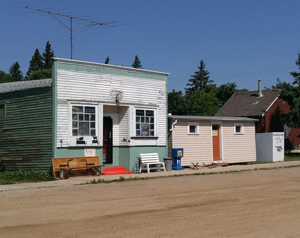 A&W Quinton SK 20170713_105255 A&W used and new goods stor… Flickr