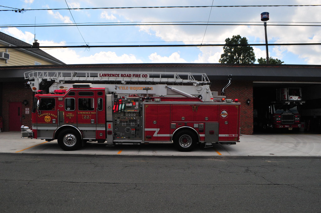 Lawrence Road Fire Company Telesquirt 22 2003 KME FireStix… Flickr