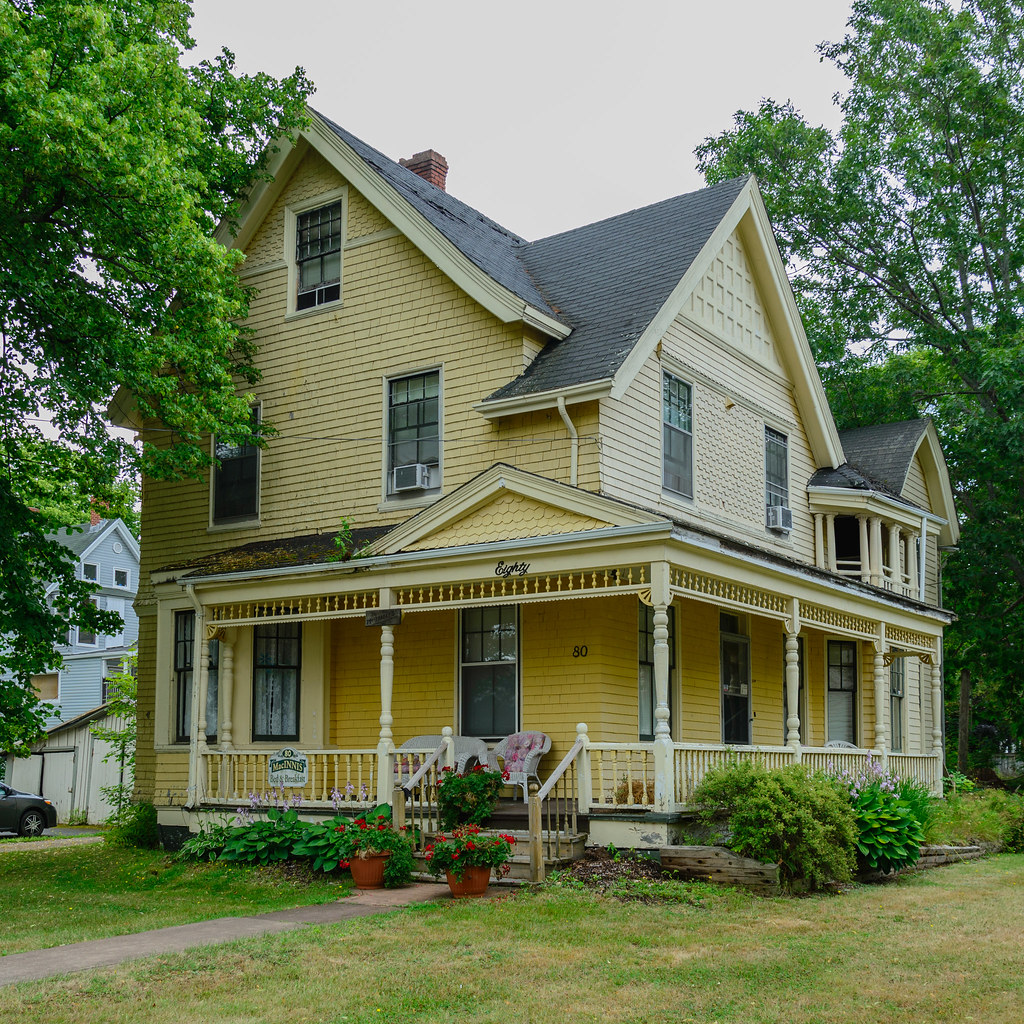 House in Charlottetown 80 Euston Street, Charlottetown, PE… Flickr