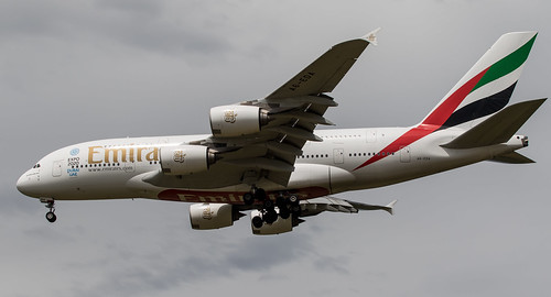 20161214_0645_7D270 A380 A6EDA with EK412 Airline Emira… Flickr