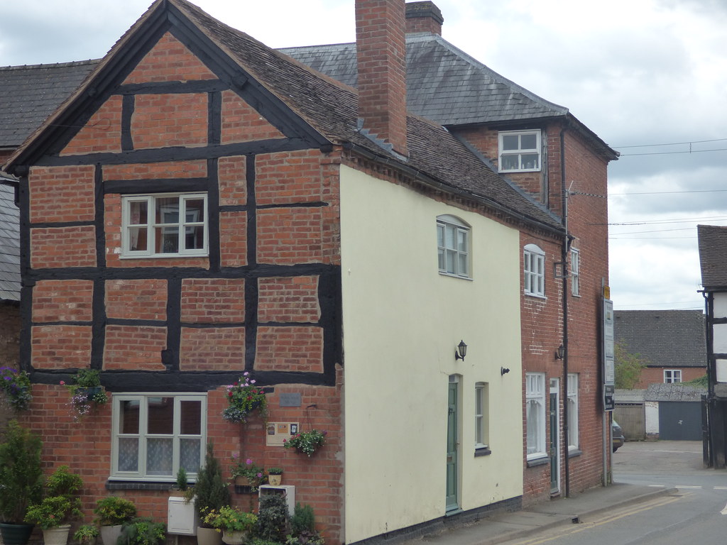 Whitehouse Mews Tenbury Road, Bromyard a photo on Flickriver