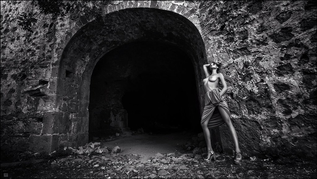 Woman in the castle With ohwhatawoman Vassilis Pitoulis Photography