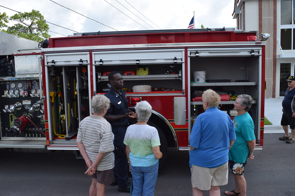 DeBary Fire Department Station 33 Grand Opening Some ladie… Flickr