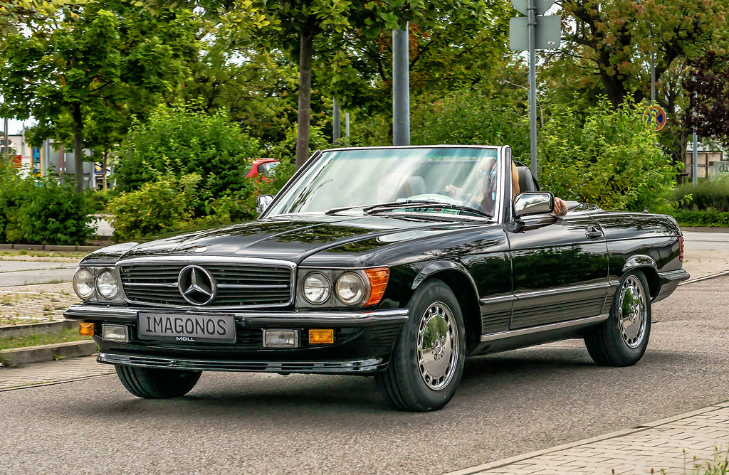 MERCEDESBENZ SL R107 1971 1989 Oldtimertreffen Heppenhe… Flickr