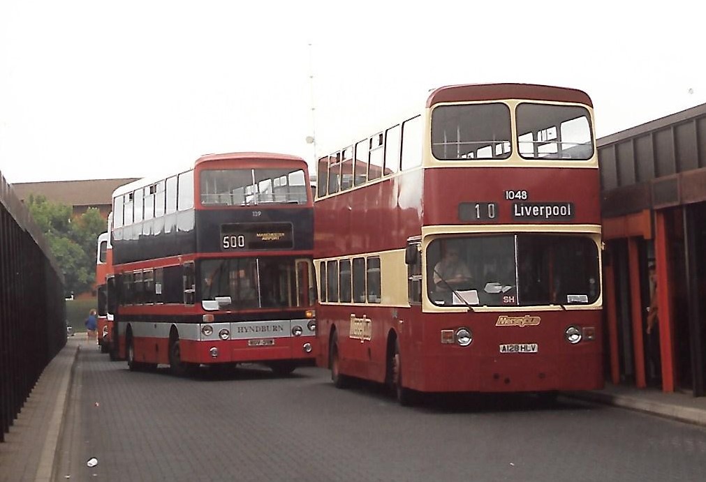 Bolton bus station,22nd May 1993. 2 buses from fleets not… Flickr