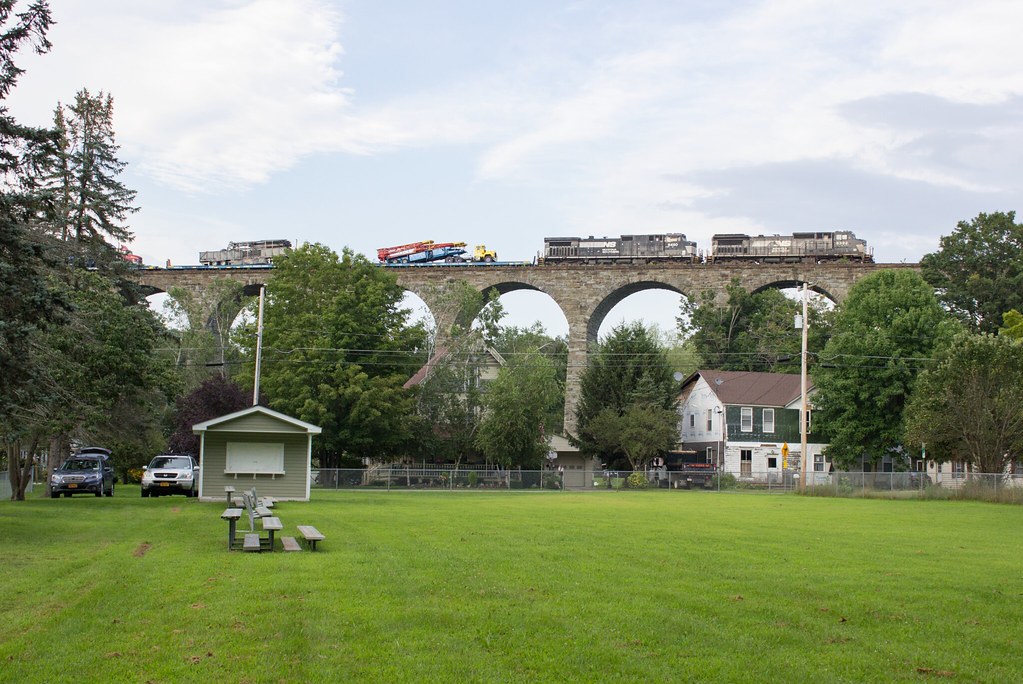 Starrucca Viaduct NYSW BH2 soars high above Starrucca, PA… Flickr