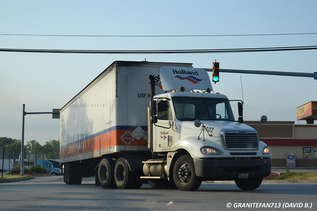 Holland Freightliner Columbia Trucks, Buses, & Trains by