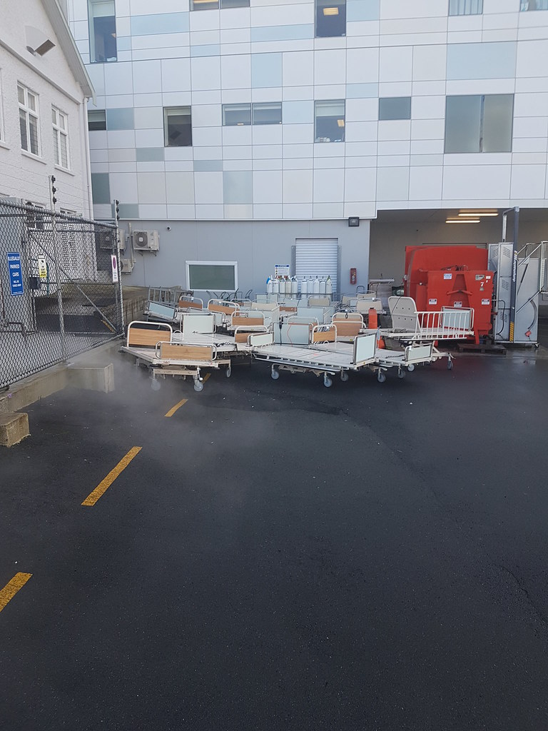 Open Air Waikato Hospital Nic James Flickr