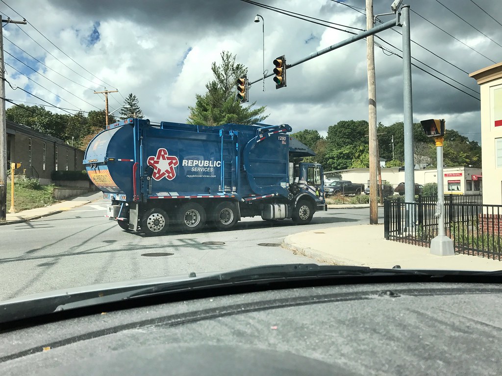 Republic Waste Services 1280 Republic Waste Services 128… Flickr
