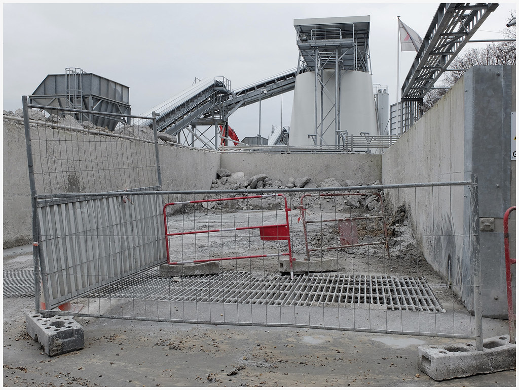 Cement industry Industrial harbour Victor, S.West Paris XV… Flickr