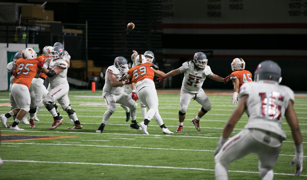 WesternFootball_17525301 Western Oregon University footba… Flickr