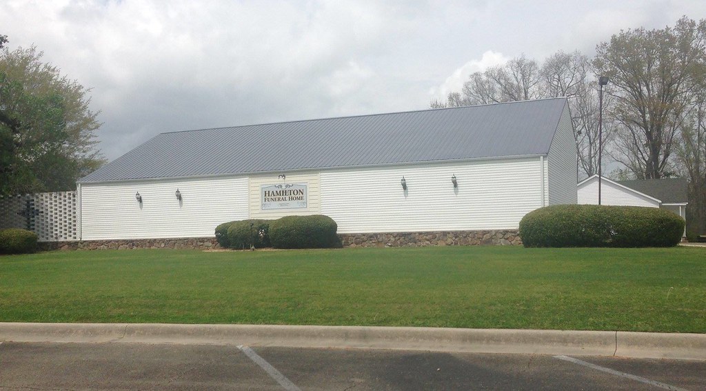 Hamilton Funeral Home, Hamilton, Alabama Bro. Patrick cond… Flickr
