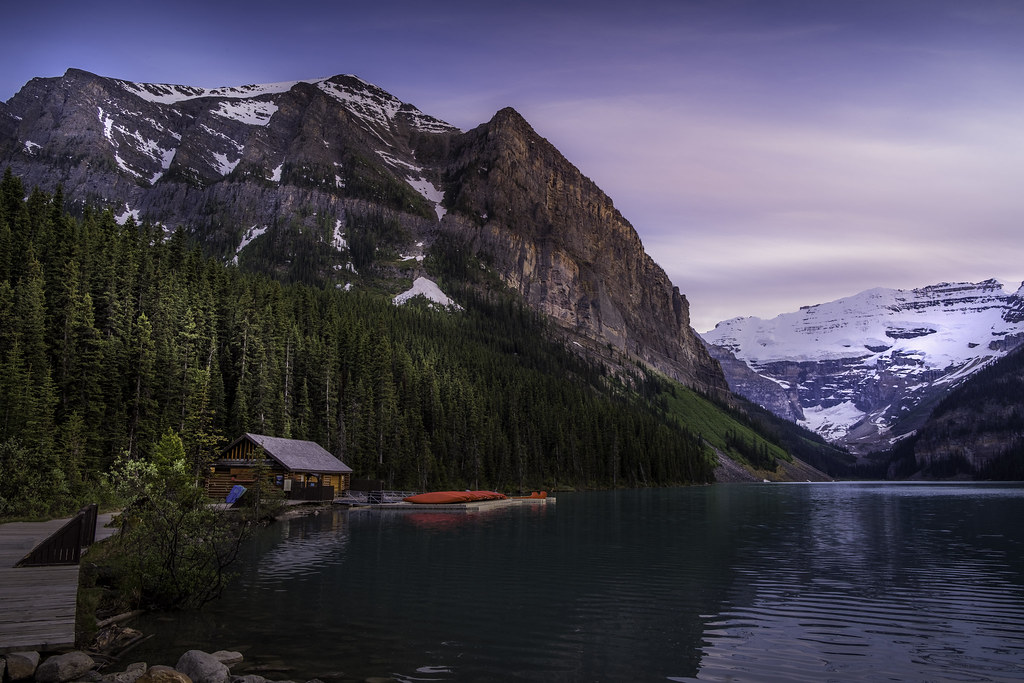 CabinLake Louise, Banff Lake Louise, Banff, Alberta, Can… Flickr