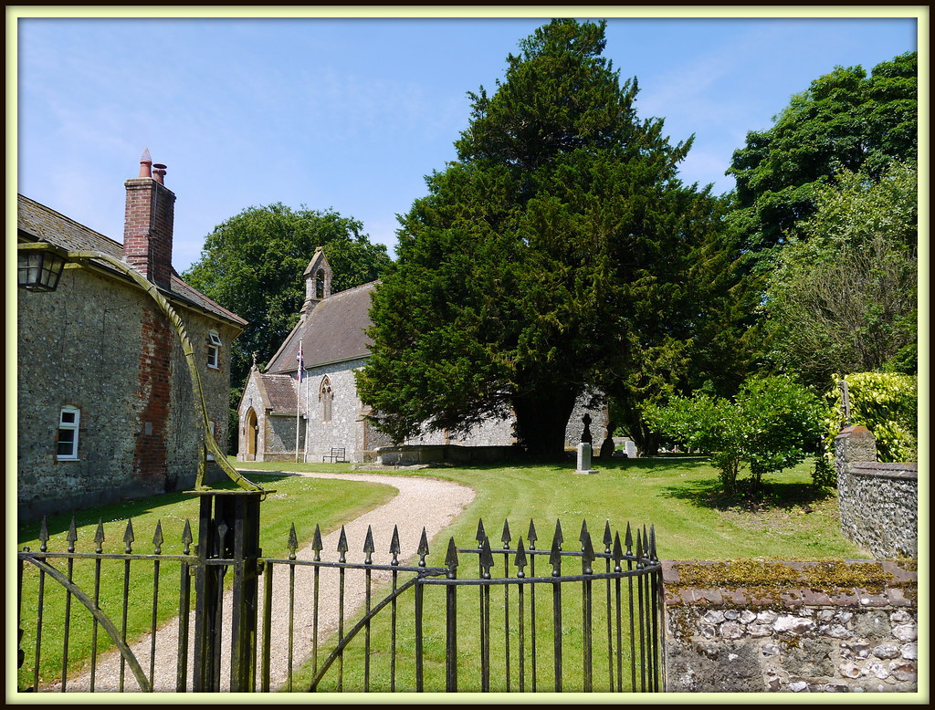 Ashmore Church Richard Oakley Flickr