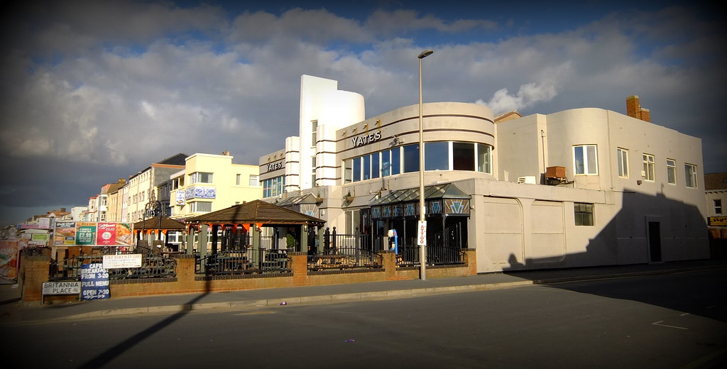 Blackpool (18) Yates, Promenade, Blackpool 21117 benmet47 Flickr