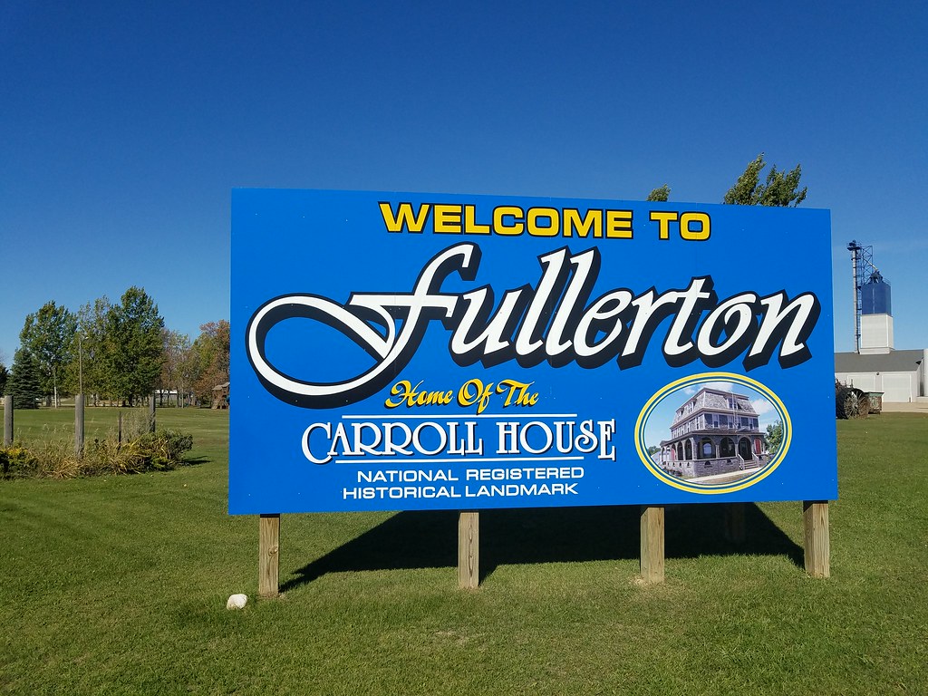 Fullerton, ND sign Visitng Enderlin, Lisbon, Gwinner and F… Flickr