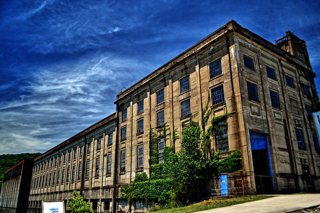 Hales Bar Dam Power House, Haletown, Tennessee The Hales B… Flickr