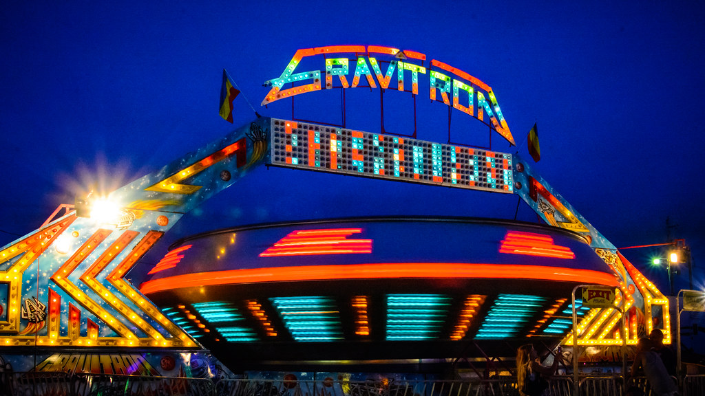 Gravitron in Motion at the Wayne County 4H Fair in Richmo… Flickr
