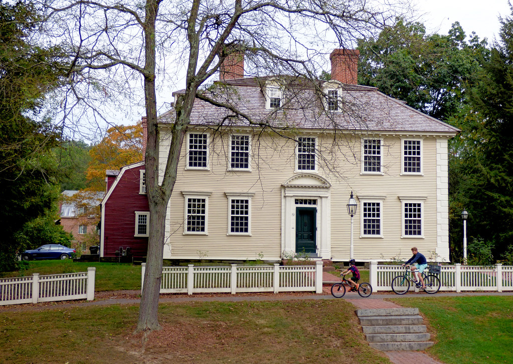 Historic Deerfield (41) damian entwistle Flickr