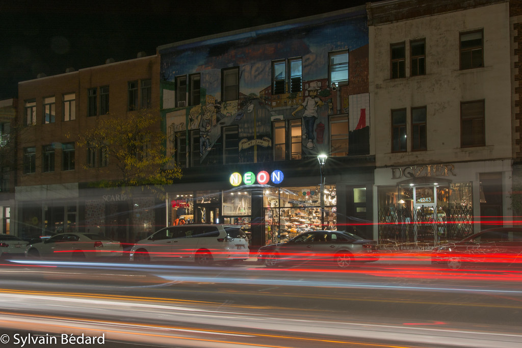 Rue StDenis, la nuit Sylvain Bédard Flickr