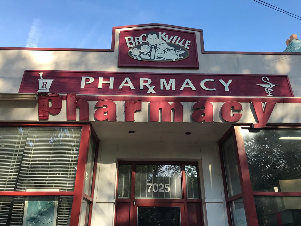 Brookville Pharmacy I'm at Brookville Pharmacy! Thomas