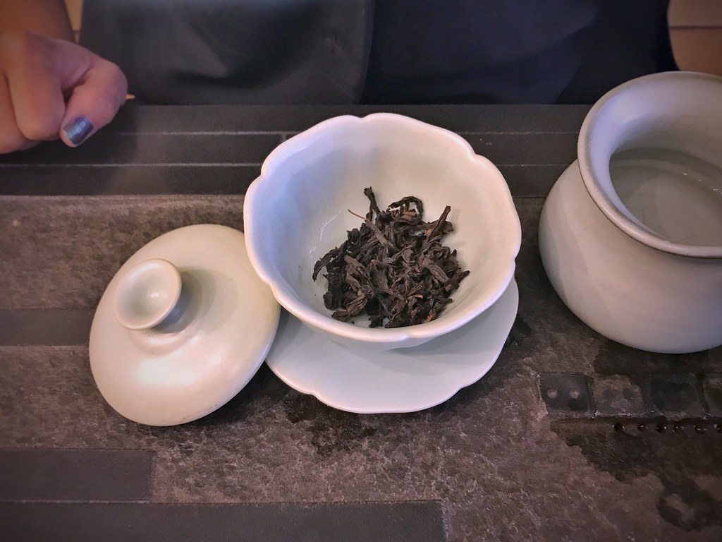 Oolong Red Blossom Tea Company, San Francisco, CA T.Tseng Flickr