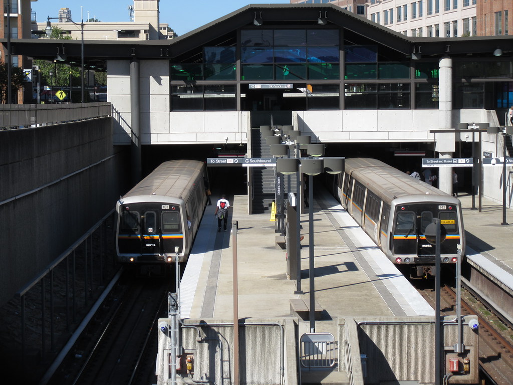 Lindbergh Center Station Overview of the station rail plat… Flickr