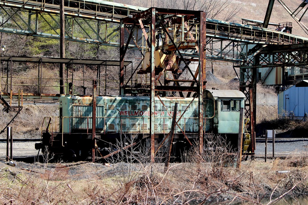 Black Diamond Co. S2m n was brought down to the mine at S… Flickr