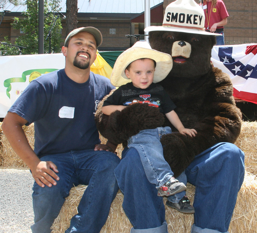 Kaibab NF Centennial Celebration 2008 Smokey Bear visits w… Flickr