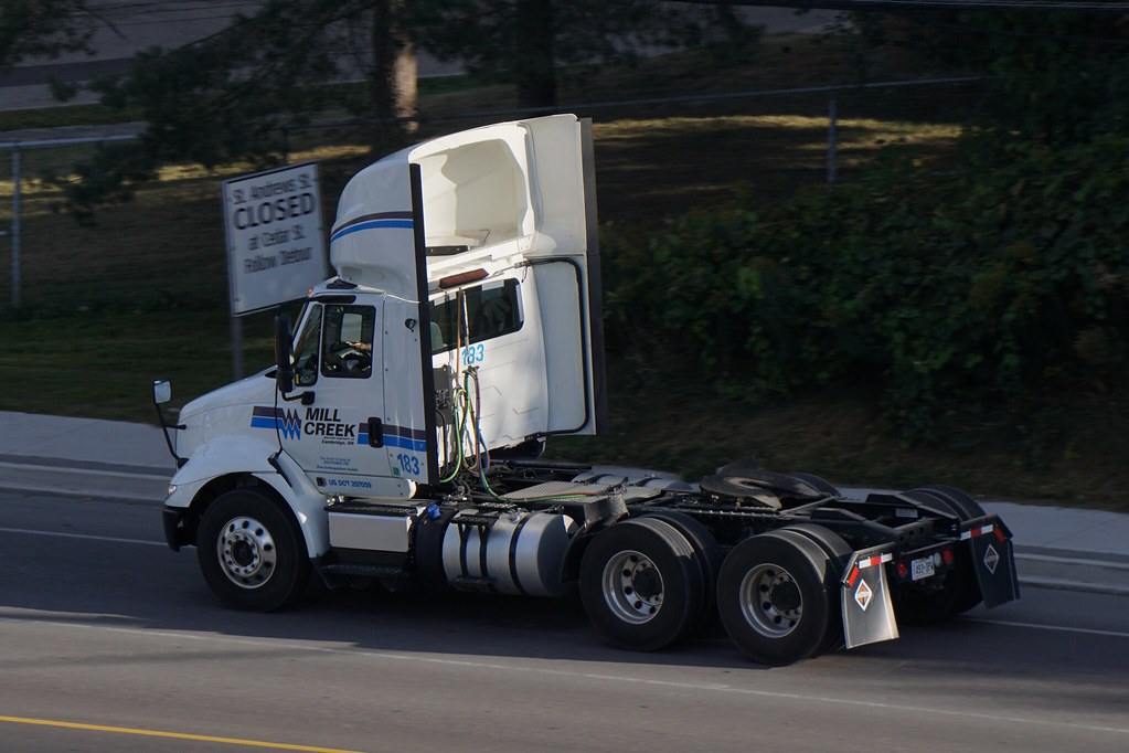 Mill Creek Motor Freight 183 (International Transtar Dayca… Flickr