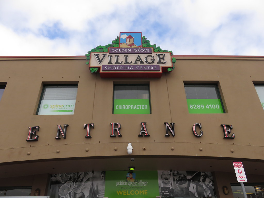 Golden Grove Village (19/10/2017) Ryan Smith Flickr