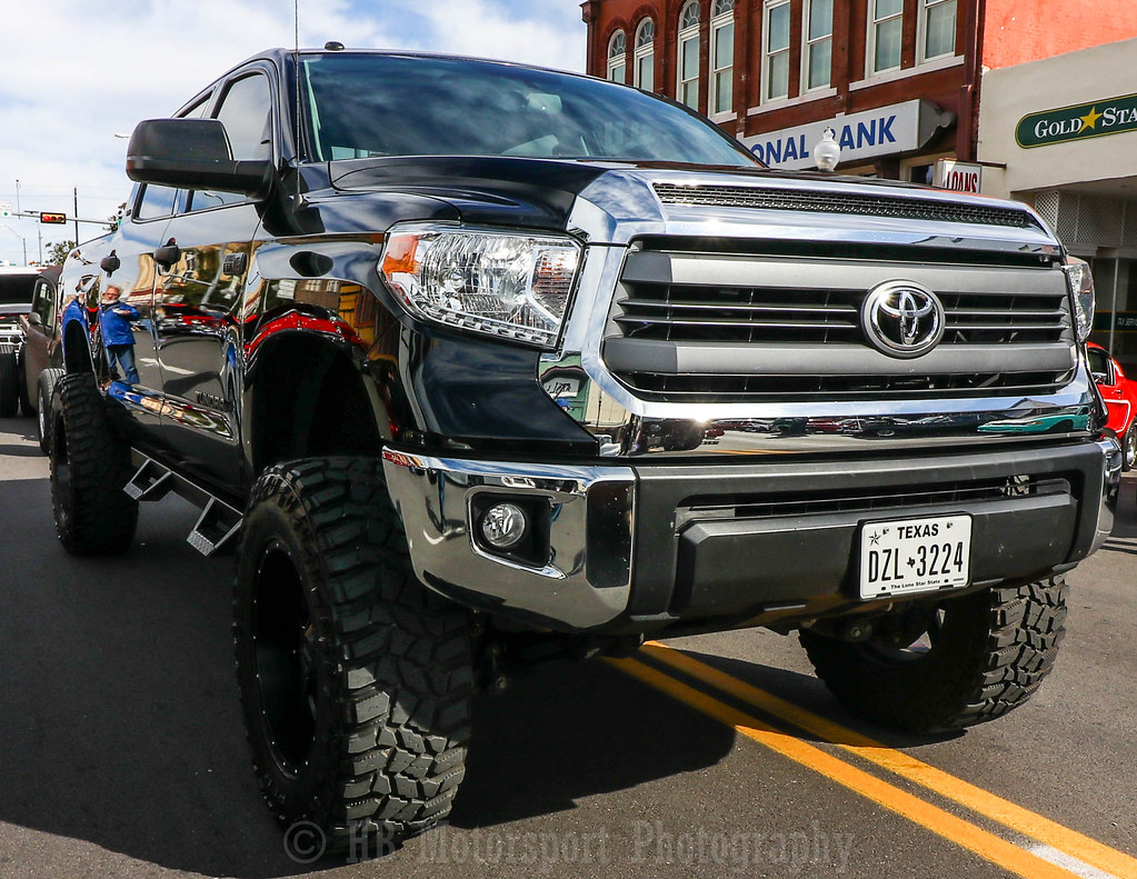 Main Street Show Main Street Car Show in Taylor Texas HB