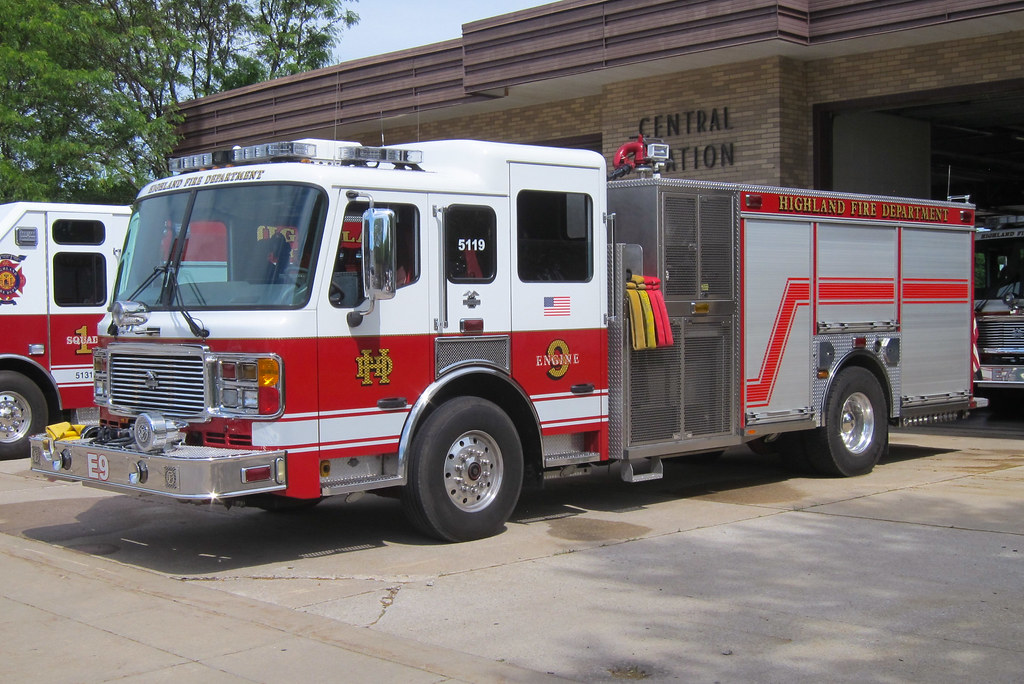 Highland, Indiana Fire Department. Engine 9 American LaFra