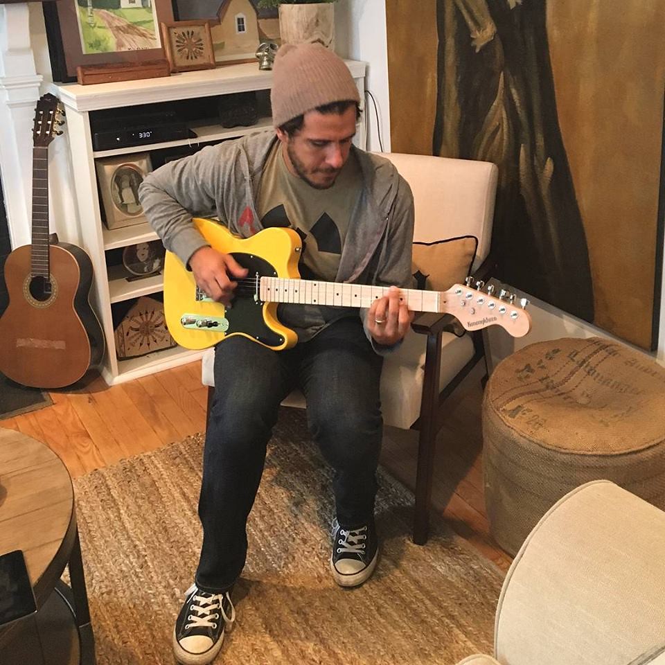 So much art in one photo, and it's completed by Kononykhee… Flickr