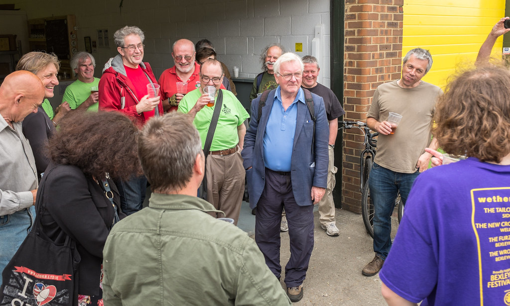 DSCF0267 Pigs Ear crew at the Bexley Brewery Steve Richardson Flickr