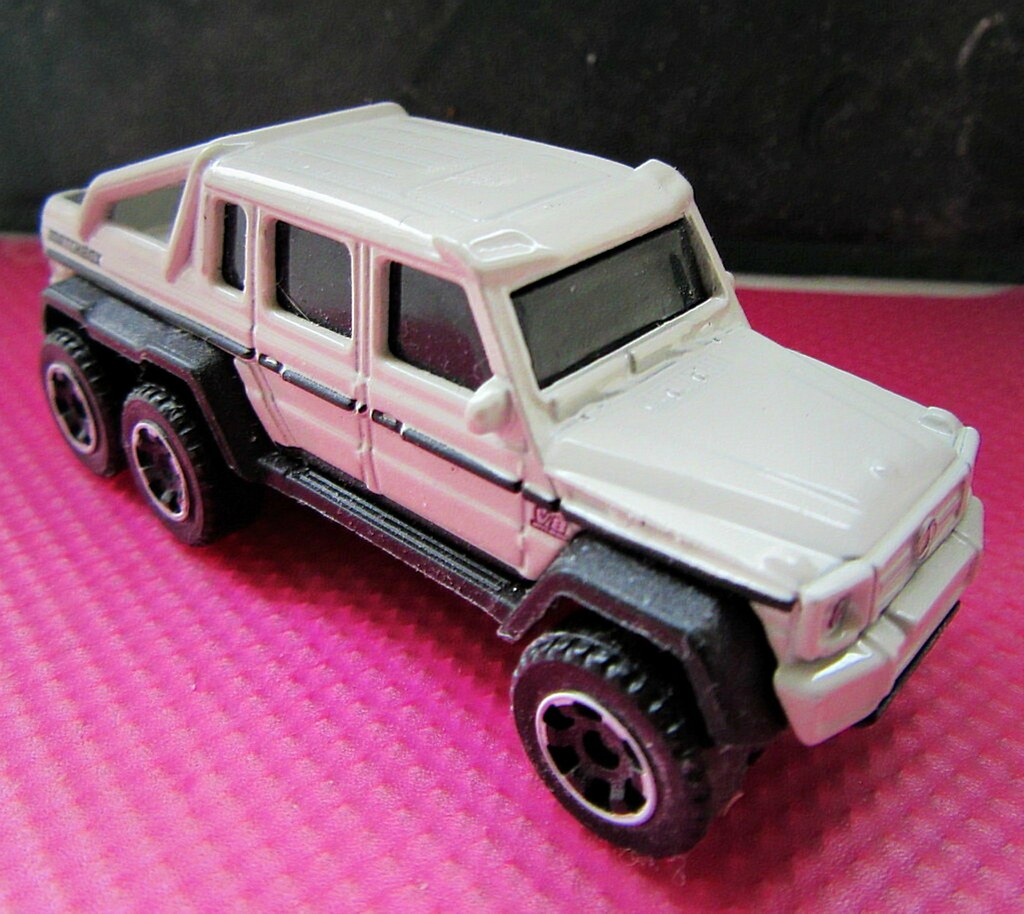 Matchbox Mercedes Benz G 63 AMG 6 x 6 * Matchbox Mercedes … Flickr